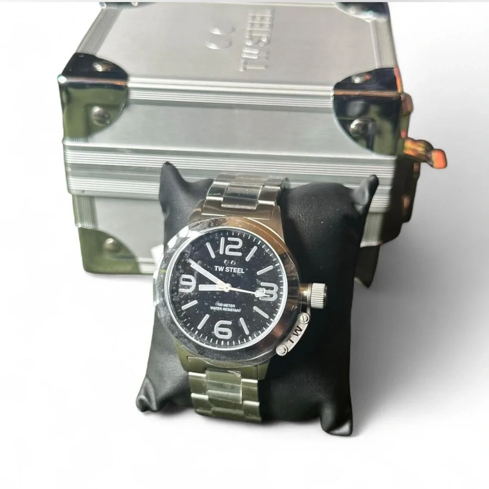 💜 NWT TW Steel TW 300 40mm Stainless Steel Watch w/ Steel Case